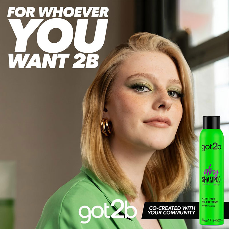 قبل و بعد از استفاده شامپو خشک گات تو بی Extra Fresh