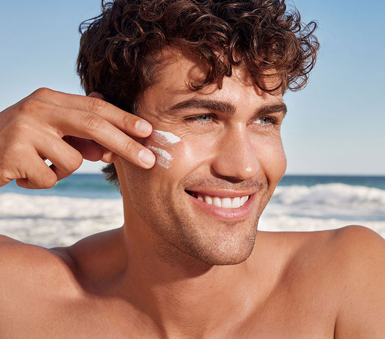 عکس محصول اورجینال Neutrogena City Shield از نمای جانبی