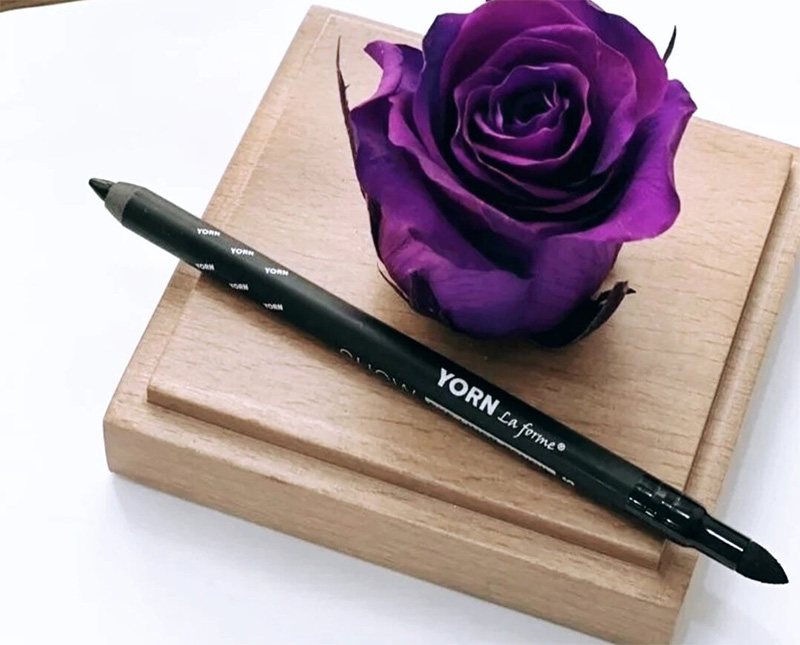 مداد چشم یورن اصل آلمان پد دار