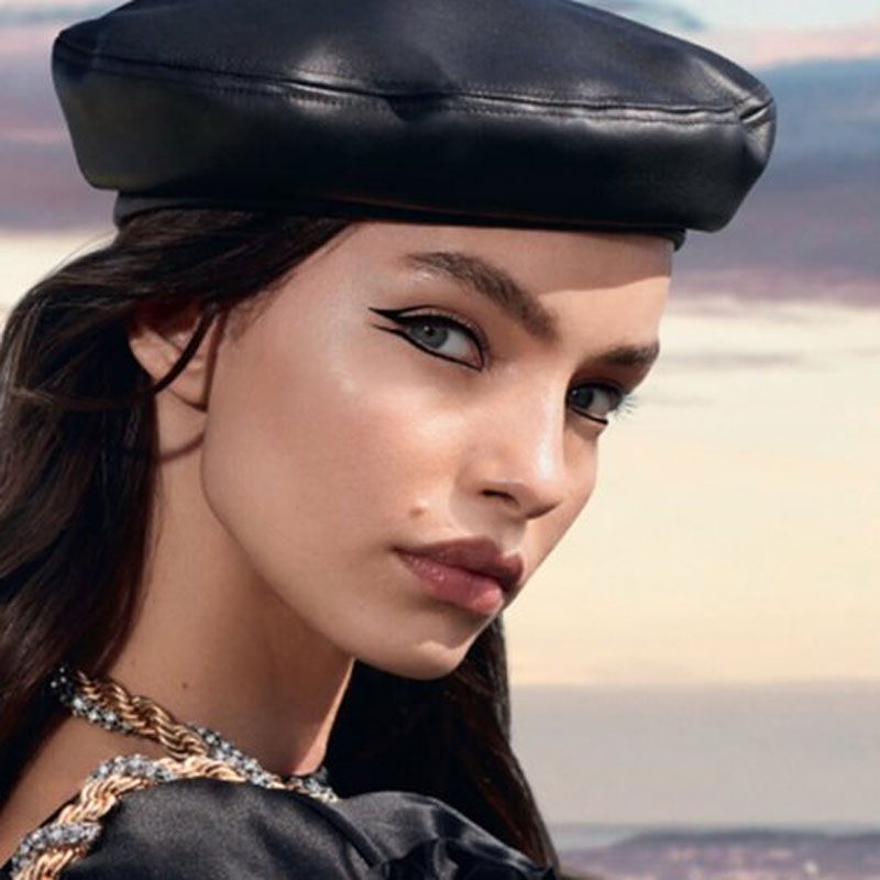 خط چشم لورال