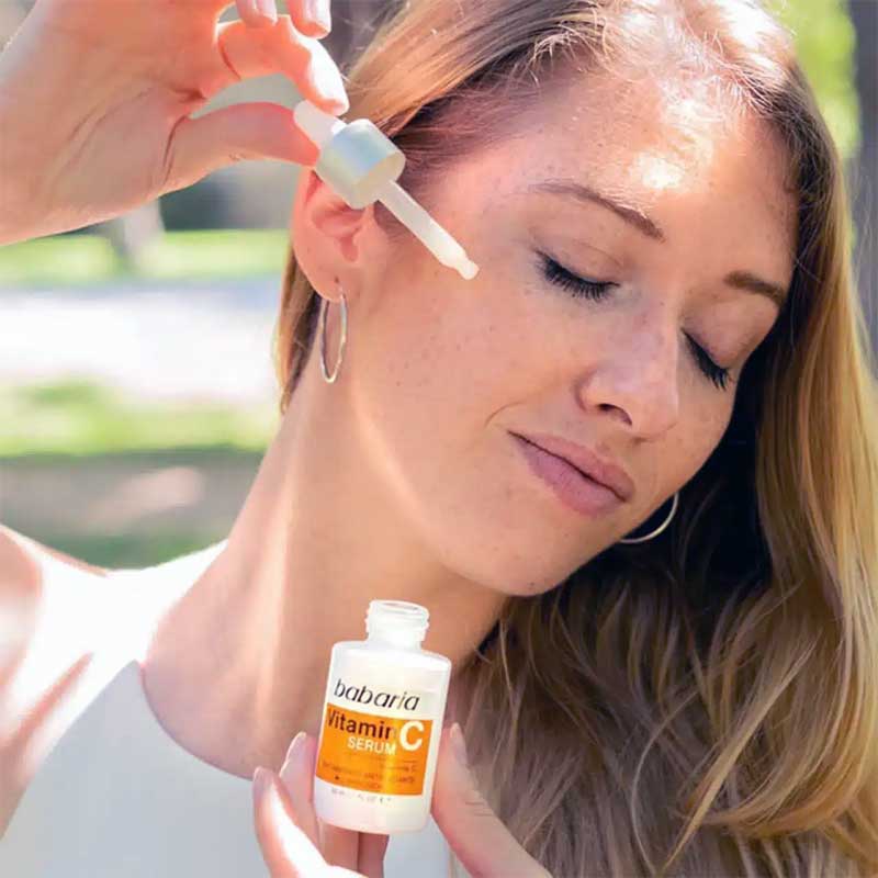 طرز استفاده از سرم ویتامین سی