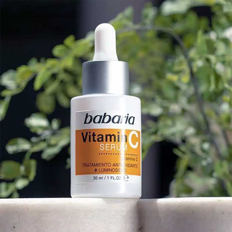 خواص سرم ویتامین سی برای پوست لک و تیرگی پوست