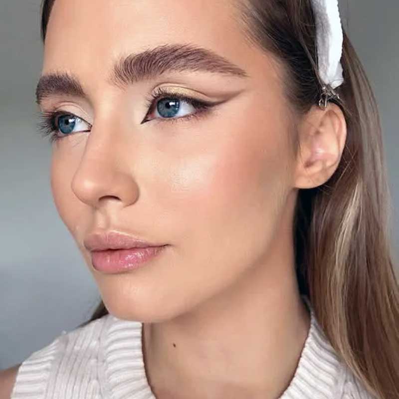 خط چشم inglot